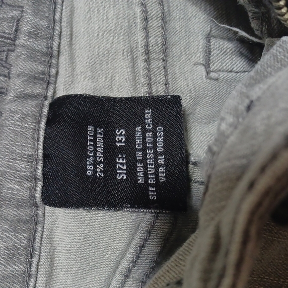 BLUE ASPHALT WOMENS JEANS SIZE 13 S IN A BEAUTIFUL FADED GRAY LOW-RISE - Picture 7 of 8